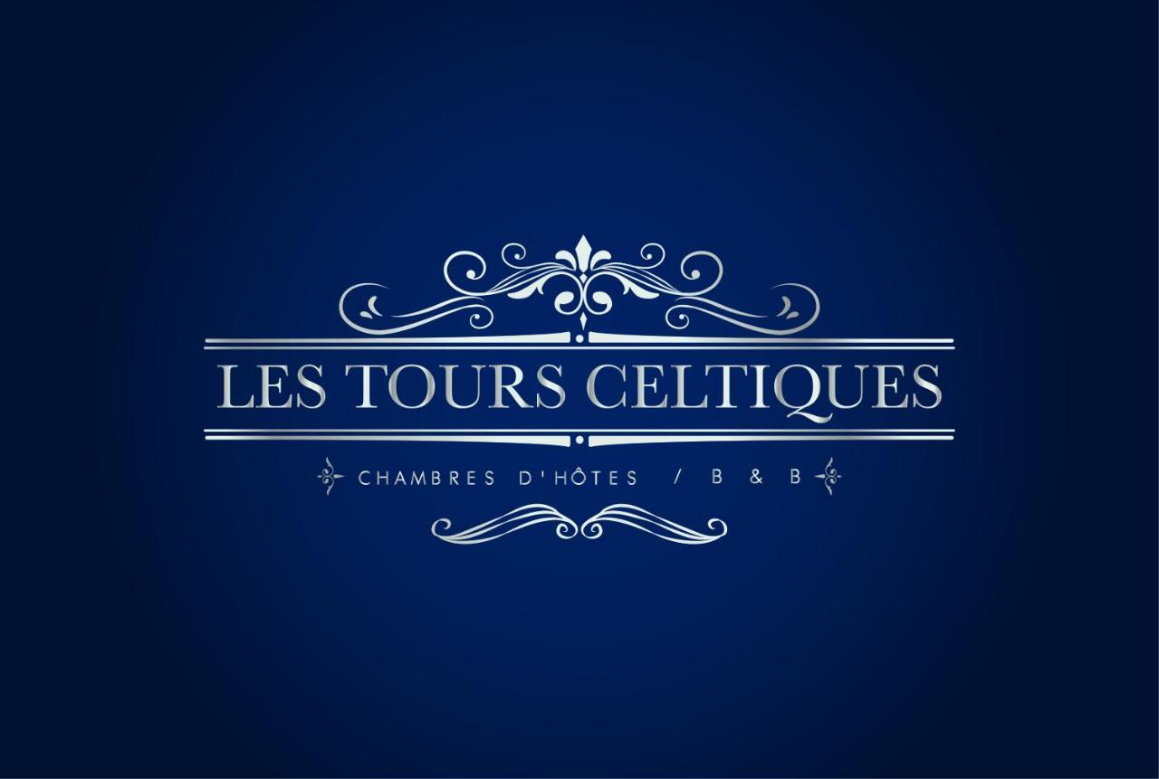 Les Tours Celtiques Hotel Touzac  Exterior photo